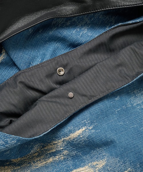 TAAKK（ターク）の「【TAAKK/ターク】Denim Bag (Middle)（ショルダーバッグ・メンズ・インディゴブルー/ブラウン・FREE）」の10枚目の写真