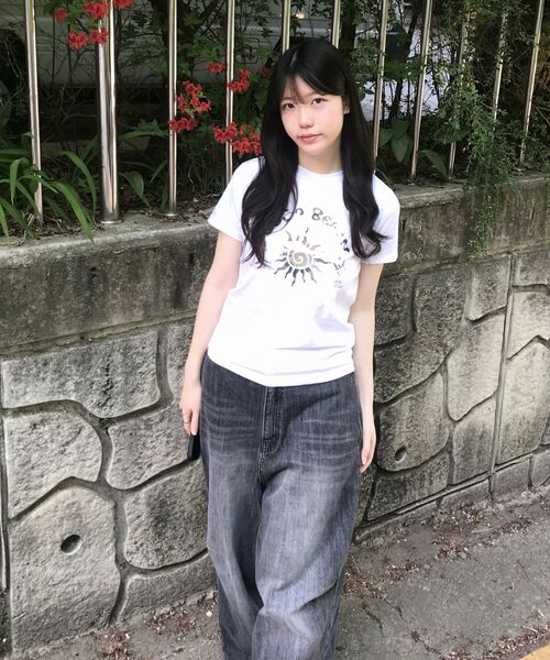 COSO(コソ)の「CCカラーアートワーククロップTシャツ(ライトグレー)(Tシャツ/カットソー・レディース・ライトグレー・SMALL/MEDIUM)」の4枚目の写真