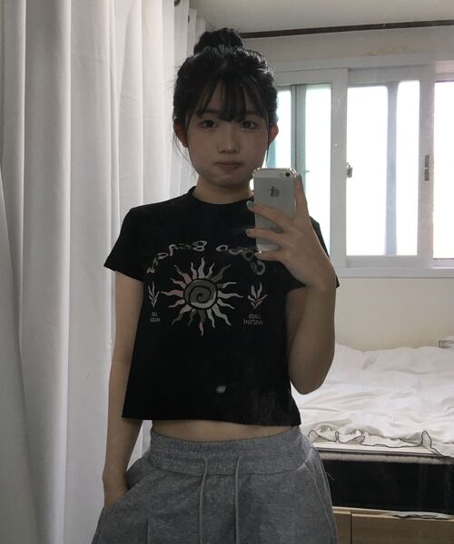 COSO(コソ)の「CCカラーアートワーククロップTシャツ(ライトグレー)(Tシャツ/カットソー・レディース・ライトグレー・SMALL/MEDIUM)」の10枚目の写真