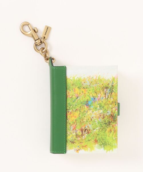 COACH(コーチ)の「恩田陸『蜜蜂と遠雷』ブック バッグ チャーム(キーホルダー・レディース・グリーン系その他・ONE)」の4枚目の写真
