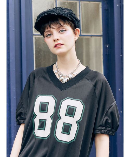 jouetie(ジュエティ)の「チュールフリルアメフトミニワンピース 夏服(ワンピース・レディース・ボルドー/オフホワイト/ブラック・MEDIUM)」の13枚目の写真