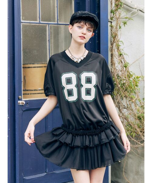 jouetie(ジュエティ)の「チュールフリルアメフトミニワンピース 夏服(ワンピース・レディース・ボルドー/オフホワイト/ブラック・MEDIUM)」の15枚目の写真