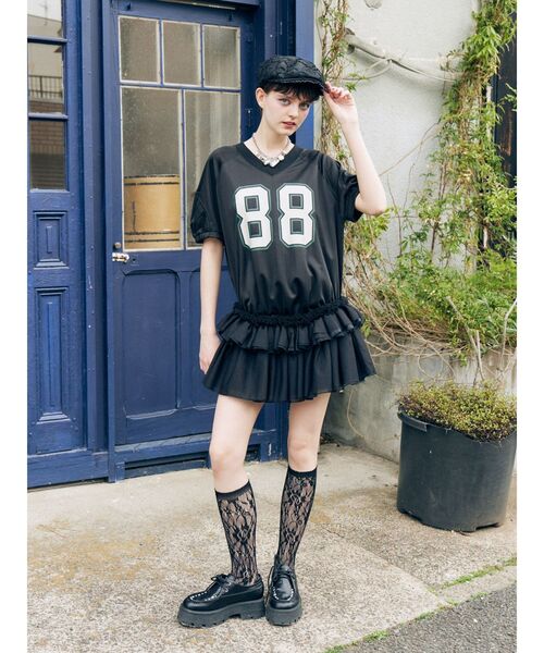 jouetie(ジュエティ)の「チュールフリルアメフトミニワンピース 夏服(ワンピース・レディース・ボルドー/オフホワイト/ブラック・MEDIUM)」の16枚目の写真