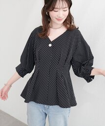 〈osono〉タックデザインぺプラム５分袖ブラウス