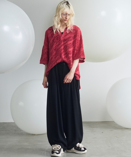 MAISON SPECIAL（メゾンスペシャル）の「《UNISEX》Random Bias Mesh Jacquard Prime-Over Knit T-shirt/ランダムバイアスメッシュジャガードプライムオーバーニットTシャツ【MAISON SPECIAL/メゾンスペシャル】（ポロシャツ・メンズ・ブラック/グレー/レッド・0/1/2）」の4枚目の写真
