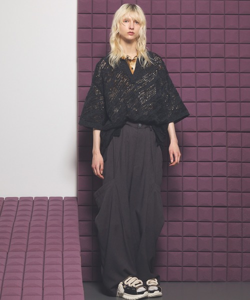 MAISON SPECIAL（メゾンスペシャル）の「《UNISEX》Random Bias Mesh Jacquard Prime-Over Knit T-shirt/ランダムバイアスメッシュジャガードプライムオーバーニットTシャツ【MAISON SPECIAL/メゾンスペシャル】（ポロシャツ・メンズ・ブラック/グレー/レッド・0/1/2）」の7枚目の写真