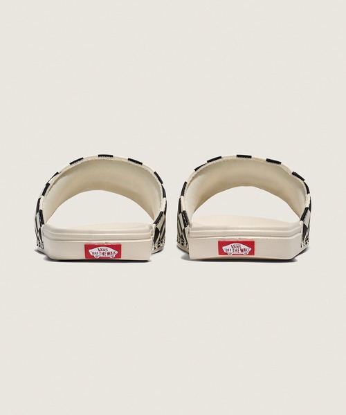 VANS(バンズ)の「ウィメンズ ラコスタ スライドオン サンダル / WM La Costa Slide-On (CHECKERB VN0A5HFER6R1(サンダル・レディース・ホワイト×ブラック・7/11/10/9/8)」の4枚目の写真