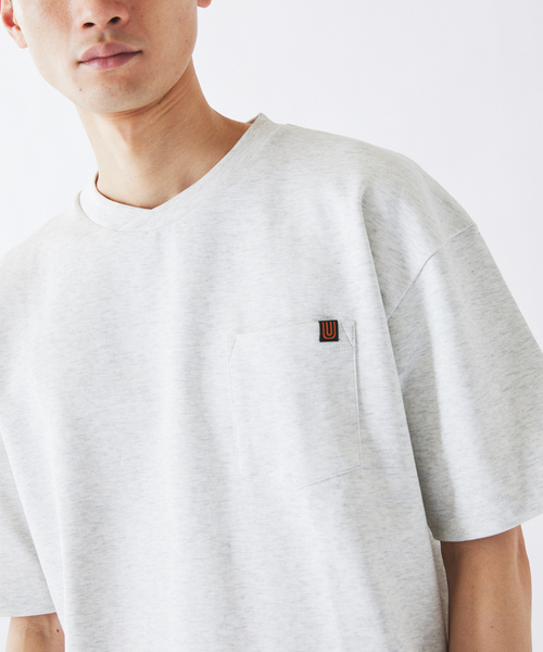 UNIVERSAL OVERALL(ユニバーサルオーバーオール)の「UNIVERSAL OVERALL 別注 ブラックラベル ポンチTシャツ(Tシャツ/カットソー・メンズ・チャコールグレー/ブラック/ホワイト・SMALL/MEDIUM/LARGE)」の3枚目の写真