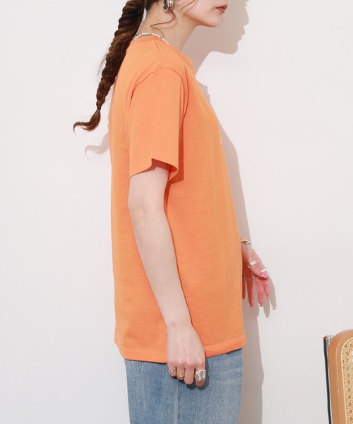 Re:EDIT(リエディ)の「日本製メッセージプリントコットン天竺Tシャツ 半袖(Tシャツ/カットソー・レディース・オレンジ・M)」の6枚目の写真