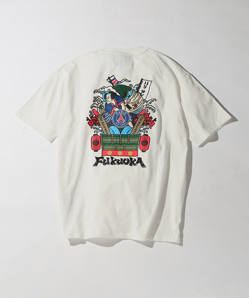 PARIS SAINT-GERMAIN(パリサンジェルマン)の「【 PSG x BEY】 FUKUOKA COLLAGETEE(Tシャツ/カットソー・メンズ・ホワイト/ブラック・MEDIUM/X-LARGE/LARGE)」の8枚目の写真