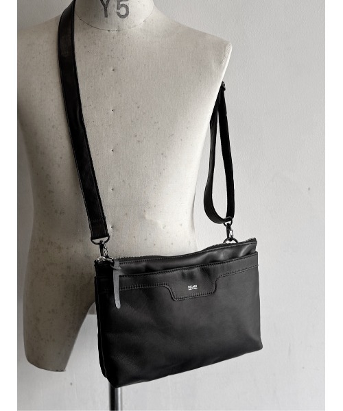 DECADE(ディケイド)の「ホースレザーミニバッグ (DCD-01550)/ Horse Lether 2Way Mini Bag(ショルダーバッグ・メンズ・ブラック/ブラック系その他・フリー)」の15枚目の写真