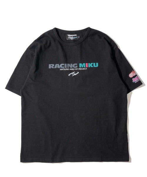 ADPOSION(アドポーション)の「【P.N UNDERGROUND × RACING MIKU】バックプリント クルーネックTシャツ(Tシャツ/カットソー・メンズ・ブラック/ホワイト/チャコールグレー・LARGE/MEDIUM/X-LARGE)」の6枚目の写真