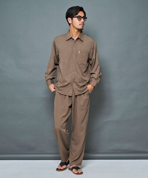BENUSTA(ベヌスタ)の「『BENUSTA/ベヌスタ』ストレッチセットアップ(長袖シャツ&パンツ)【GC】(セットアップ・メンズ・ブラウン/グレー/ブラック・XL/L/M)」の20枚目の写真