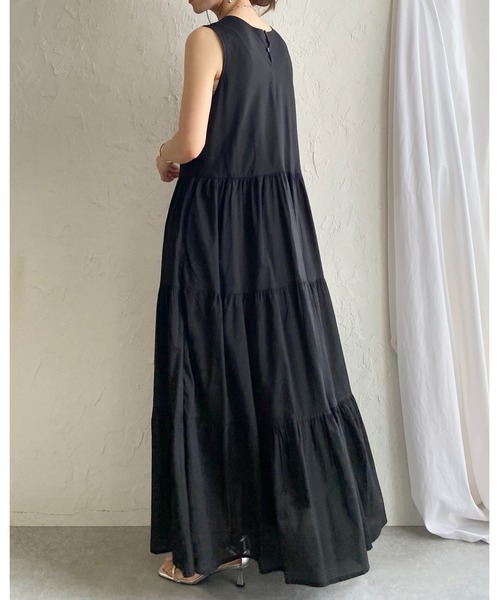 She's Closet(シーズクローゼット)の「インド綿 コットン 100% ノースリーブ ボリューム ロング ティアードワンピース(ワンピース・レディース・ブラック/ピンク/マスタード/ブルー・FREE)」の13枚目の写真
