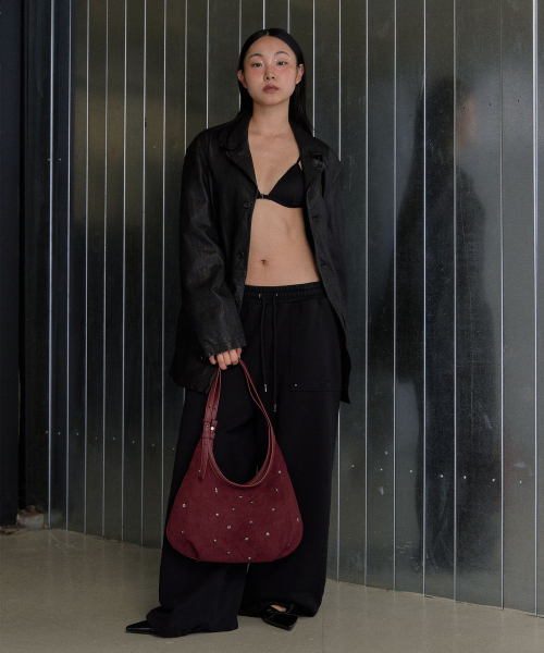 HAVEAWHALE(ハブアホエール)の「maro stud suede bag (BD)(ショルダーバッグ・レディース・その他・FREE)」の7枚目の写真