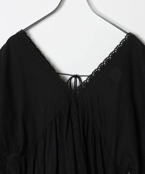 AMERICAN RAG CIE（アメリカンラグシー）の「【AMERICAN RAG CIE】 インディアボリュームドレスワンピース（WOMEN)（ワンピース・レディース・ピンク/ブラック・FREE）」の5枚目の写真