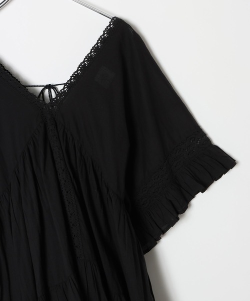 AMERICAN RAG CIE（アメリカンラグシー）の「【AMERICAN RAG CIE】 インディアボリュームドレスワンピース（WOMEN)（ワンピース・レディース・ピンク/ブラック・FREE）」の6枚目の写真