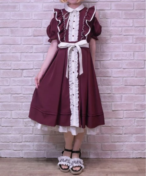 axes femme POETIQUE(アクシーズファムポエティック)の「バイカラーオフショルOP(ワンピース・レディース・レッド/ブラック/ホワイト・MEDIUM)」の3枚目の写真