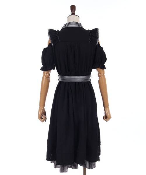 axes femme POETIQUE(アクシーズファムポエティック)の「バイカラーオフショルOP(ワンピース・レディース・レッド/ブラック/ホワイト・MEDIUM)」の13枚目の写真