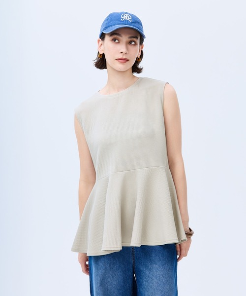 coca(coca)(コカ)の「ライトエンボスノースリーブペプラムT(Tシャツ/カットソー・レディース・ライトグレー/ブラック・L/M/S)」の9枚目の写真