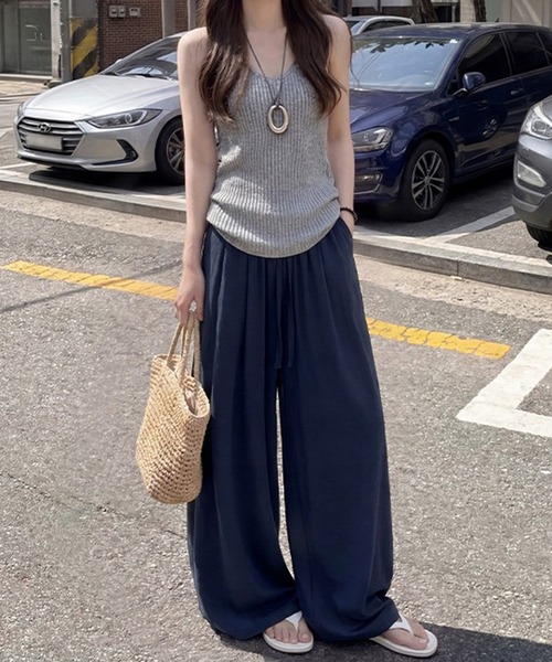 lulufa(ルルファ)の「リラックスワイドイージーパンツ(その他パンツ・レディース・ネイビー/ナチュラル・FREE)」の4枚目の写真
