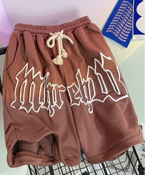 DOUBLE STEAL(ダブルスティール)の「DSゴシックロゴスウェットショーツ(スウェットパンツ・メンズ・アイボリー/ブラック/ブラウン・X-LARGE/LARGE/MEDIUM)」の8枚目の写真