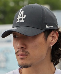 NIKE（ナイキ）の「NIKE/ナイキ  M/L NIKE Anthracite ベースボールキャップ フロントロゴ UVカット 軽量 野球 ベーシック 定番 スポーティー ストリート カジュアル メンズ レディース 2026年 夏 夏服（キャップ）」