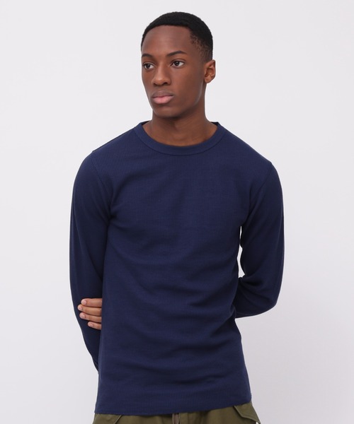 AVIREX(アヴィレックス)の「《DAILY/デイリー》L/S THERMAL CREW NECK T-SHIRT / デイリー長袖 サーマル クルーネック ティーシャツ / AVIREX / アヴィレックス(Tシャツ/カットソー・メンズ・オフホワイト/ネイビー/オリーブ/グレー/ブラック・X-LARGE/MEDIUM/LARGE/SMALL/XX-LARGE)」の5枚目の写真