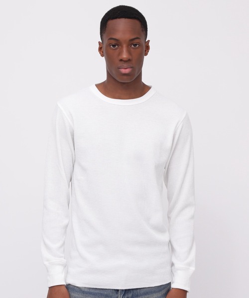 AVIREX(アヴィレックス)の「《DAILY/デイリー》L/S THERMAL CREW NECK T-SHIRT / デイリー長袖 サーマル クルーネック ティーシャツ / AVIREX / アヴィレックス(Tシャツ/カットソー・メンズ・オフホワイト/ネイビー/オリーブ/グレー/ブラック・X-LARGE/MEDIUM/LARGE/SMALL/XX-LARGE)」の2枚目の写真