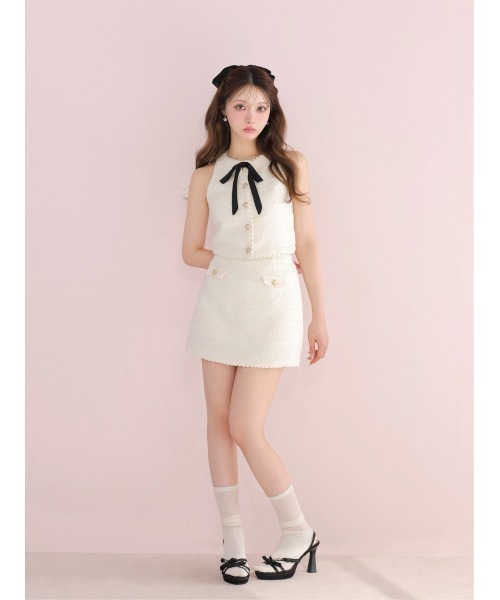 M me eme(エムミーエメ)の「Ribbon strap bijou line mule(eme11022)(サンダル・レディース・ブラック・S/M)」の8枚目の写真