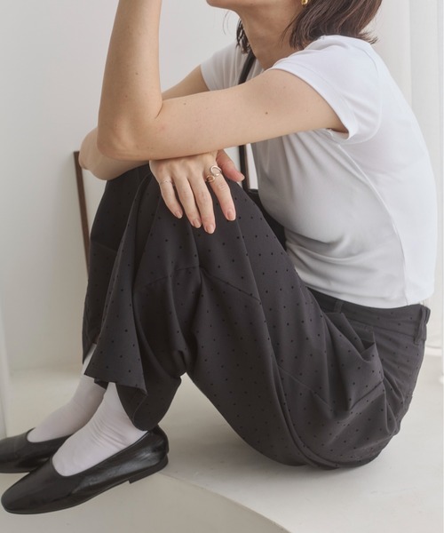 ANGIE(アンジー)の「フロッキードット タック ワイドパンツ / オフィスカジュアル / 秋服(スラックス・レディース・ブラウン/ブラック・FREE)」の16枚目の写真