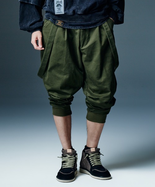 glamb（グラム）の「Suspender Sarouel Pants / サスペンダーサルエルパンツ（その他パンツ・メンズ・ブラック/カーキ・S/M/L）」の6枚目の写真