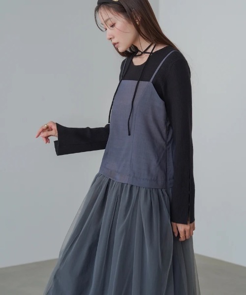 Bab(バブ)の「【選べるサイズ展開】レイヤード風チュールキャミワンピース(ワンピース・レディース・チャコールグレー/ブラウン/アイボリー・SMALL/MEDIUM)」の14枚目の写真