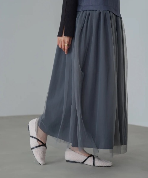 Bab(バブ)の「【選べるサイズ展開】レイヤード風チュールキャミワンピース(ワンピース・レディース・チャコールグレー/ブラウン/アイボリー・SMALL/MEDIUM)」の22枚目の写真