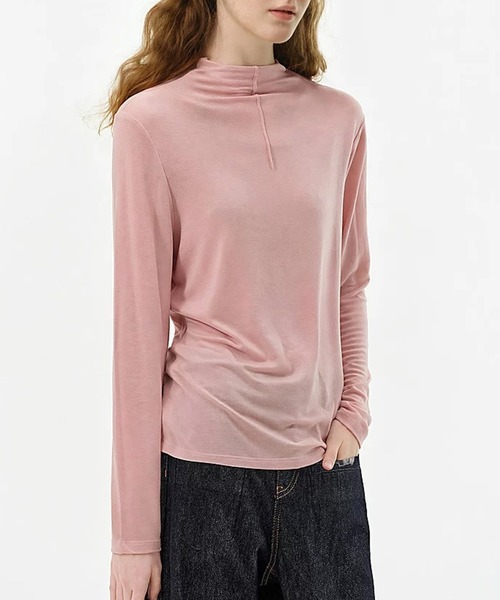 Fano Studios(ファノ ストゥディオズ)の「カシミヤシルクブレンド ハイネックトップス FQ26S247【Fano Studios】【2026AW】(Tシャツ/カットソー・レディース・ブラック/グレー/ピンク/ホワイト・M)」の4枚目の写真