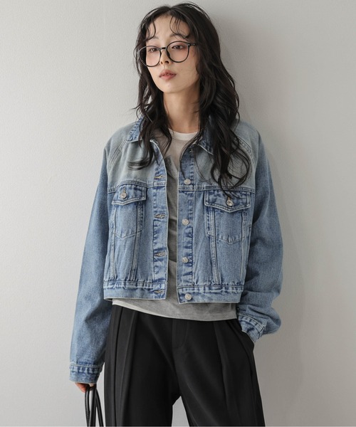 AMELY(エミリー)の「ヴィンテージライク クロップドデニムジャケット /羽織り/ライトアウター(その他アウター・レディース・ライトブルー/ブルー/ブラック・フリー)」の4枚目の写真