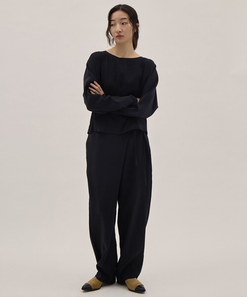 YLEVE（イレーヴ）の「[YLEVE/イレーヴ]RAYON-POLYESTER BROAD TROUSERS/レーヨンポリエステル ブロードパンツ/スラックス（その他パンツ・レディース・ブラック/ブラウン・0/1）」の19枚目の写真