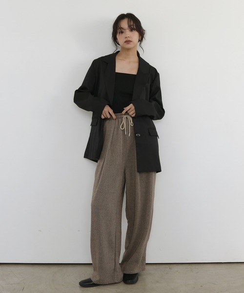 hellam(へラム)の「ヘリンボーンイージーワイドパンツ(その他パンツ・レディース・ブラック/ベージュ/ダークブラウン/ブラウン・FREE)」の7枚目の写真