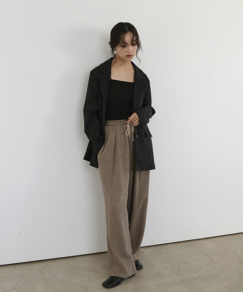 hellam(へラム)の「ヘリンボーンイージーワイドパンツ(その他パンツ・レディース・ブラック/ベージュ/ダークブラウン/ブラウン・FREE)」の10枚目の写真