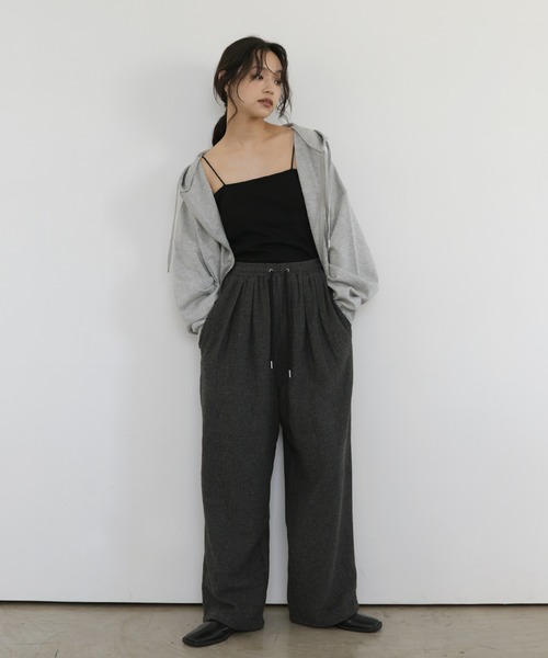 hellam(へラム)の「ヘリンボーンイージーワイドパンツ(その他パンツ・レディース・ブラック/ベージュ/ダークブラウン/ブラウン・FREE)」の17枚目の写真