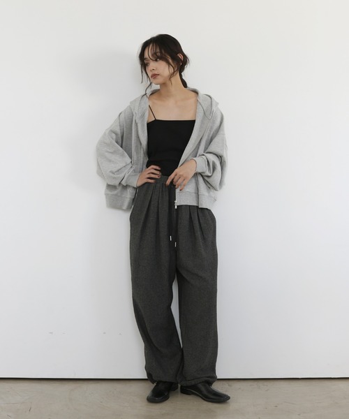 hellam(へラム)の「ヘリンボーンイージーワイドパンツ(その他パンツ・レディース・ブラック/ベージュ/ダークブラウン/ブラウン・FREE)」の19枚目の写真