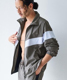 AXCXM（アクスシーム）の「mj12008-Tactical Nylon Comfort 「V-Reflector」 Track Jacket トラックジャケット(AXM-BFA0010)（ブルゾン）」