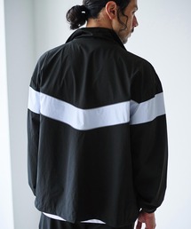 AXCXM（アクスシーム）の「mj12008-Tactical Nylon Comfort 「V-Reflector」 Track Jacket トラックジャケット(AXM-BFA0010)（ブルゾン）」
