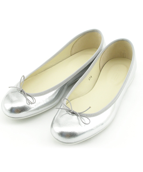 BEAUTY&YOUTH UNITED ARROWS（ビューティーアンドユースユナイテッドアローズ）の「BY NEWエナメル バレエシューズ　§ ◆（バレエシューズ・レディース・ゴールド/ブラック/レッド/シルバー/ダークグレー/ネイビー/ブラウン/ライトピンク/ワインレッド・35/35h/36/36h/37/37h/38）」の8枚目の写真