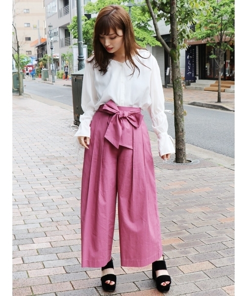 dazzlin（ダズリン）の「カラーワイドパンツ（その他パンツ・レディース・ベビーピンク/ベージュ/ピンク/ブラウン/ネイビー・MEDIUM/SMALL）」の7枚目の写真