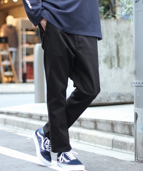 Dickies（ディッキーズ）の「◇DICKIES / ディッキーズ 別注 ストレッチナローパンツ（その他パンツ・メンズ・ボルドー/ベージュ/ブラック・SMALL/LARGE/MEDIUM）」の4枚目の写真