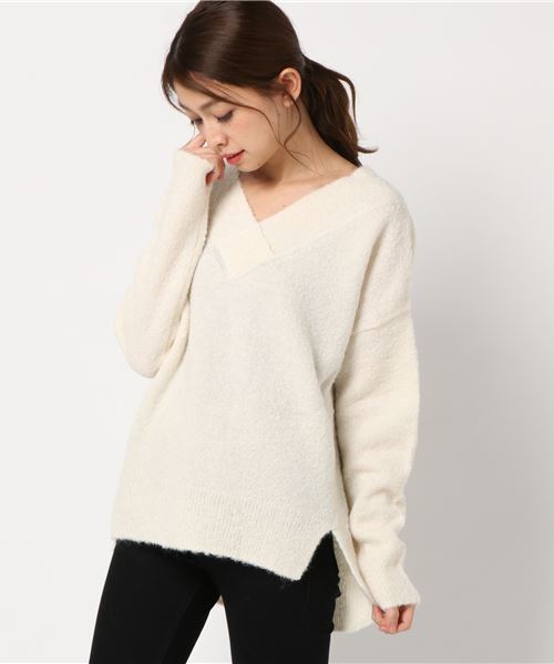 RIVE DROITE（リヴドロワ）の「ブークレVネックプルオーバー（ニット/セーター・レディース・オフホワイト/モカ/ライトグレー・FREE）」の2枚目の写真