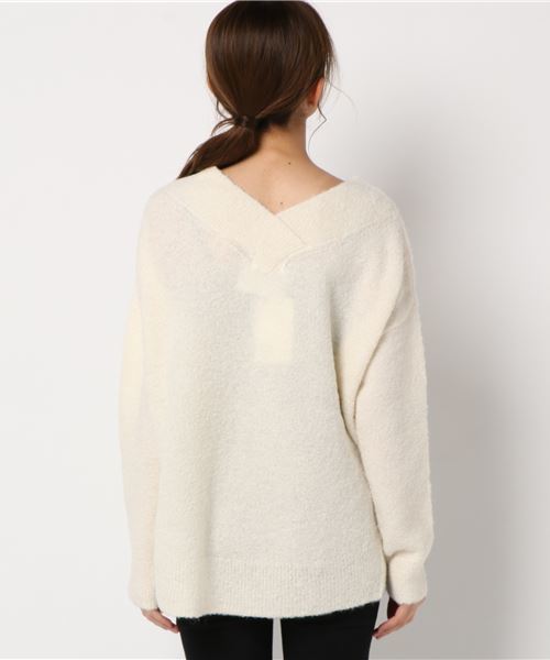 RIVE DROITE（リヴドロワ）の「ブークレVネックプルオーバー（ニット/セーター・レディース・オフホワイト/モカ/ライトグレー・FREE）」の5枚目の写真