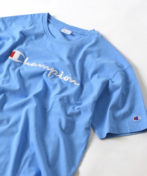 Champion（チャンピオン）の「SHIPS JET BLUE×Champion: 別注 ヘビーウエイト リラックス 刺繍ロゴTシャツ（Tシャツ/カットソー・メンズ・グレー/ネイビー/ライトブルー/ホワイト/ブラック/アクア/コバルトブルー/ピンク・LARGE/MEDIUM/SMALL）」の4枚目の写真