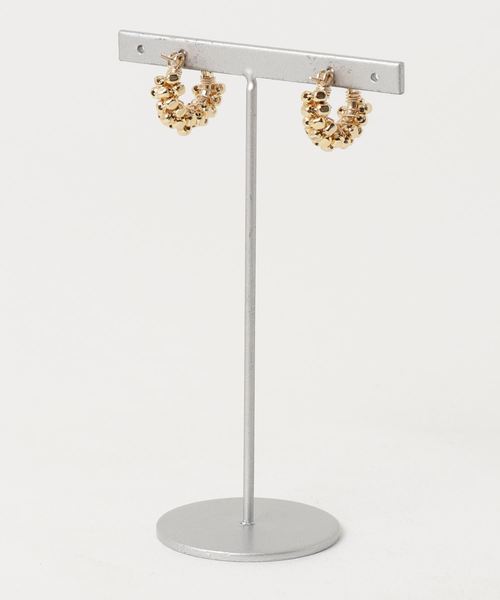 TONE SELECT GOODS(トーンセレクトグッズ)の「【marinaJEWELRY】14kgf/pti 14kgf*GOLD square metal wrapped hoop pierced earring(ピアス(両耳用)・レディース・ゴールド・S)」の2枚目の写真